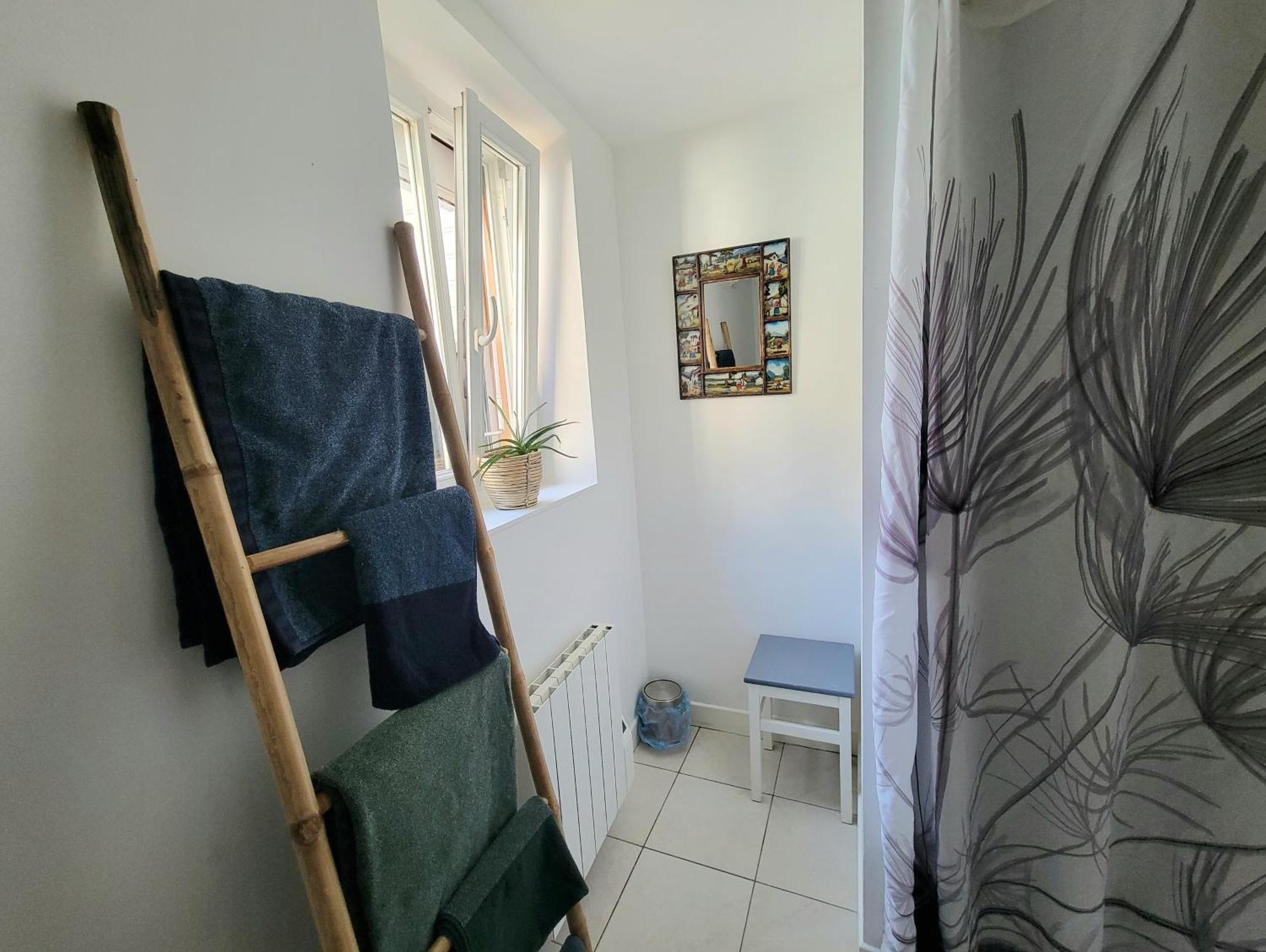 Appartement Avec Terrasse Gaillon Extérieur photo